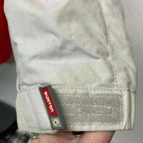 Burton snowboards women’s size small winter coat red and white - Picture 2 of 7